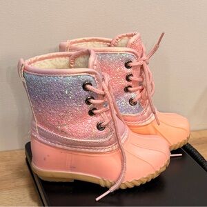 Fabkids Kid's Rainbow Glitter and Pink Snow Boot Size 6